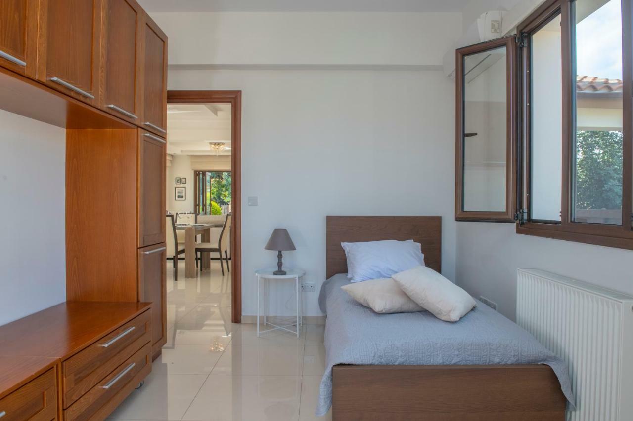 Kallizoni Villa Paphos Bagian luar foto